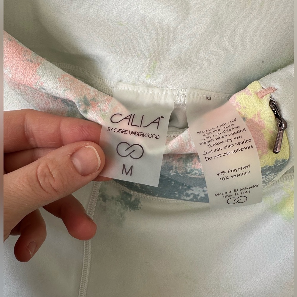 CALIA by Carrie Underwood Essential No Seam Printed 7/8 Yoga Leggings, size M - Picture 6 of 8